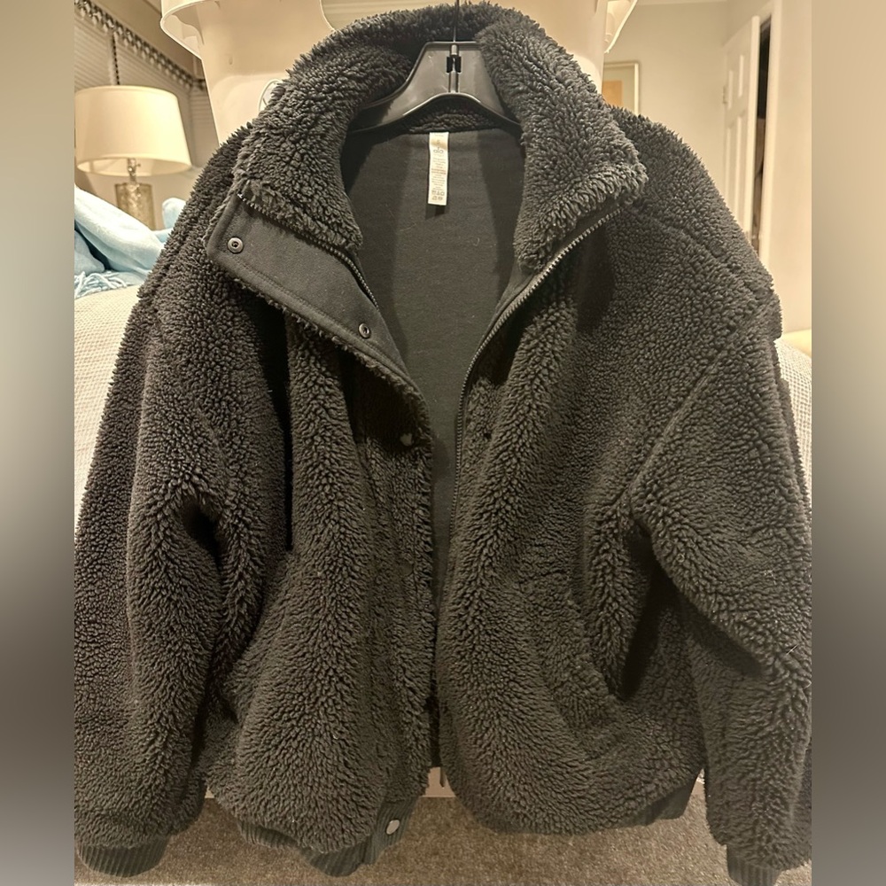 Alo Yoga Sherpa Fleece Bomber Jacket S